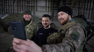 Selenskyj besucht zur&uuml;ckeroberte Region Cherson in S&uuml;dukraine