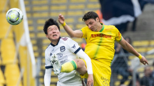 L1: Bordeaux chute 5-3 &agrave; Nantes dans un match fou et reste rel&eacute;gable