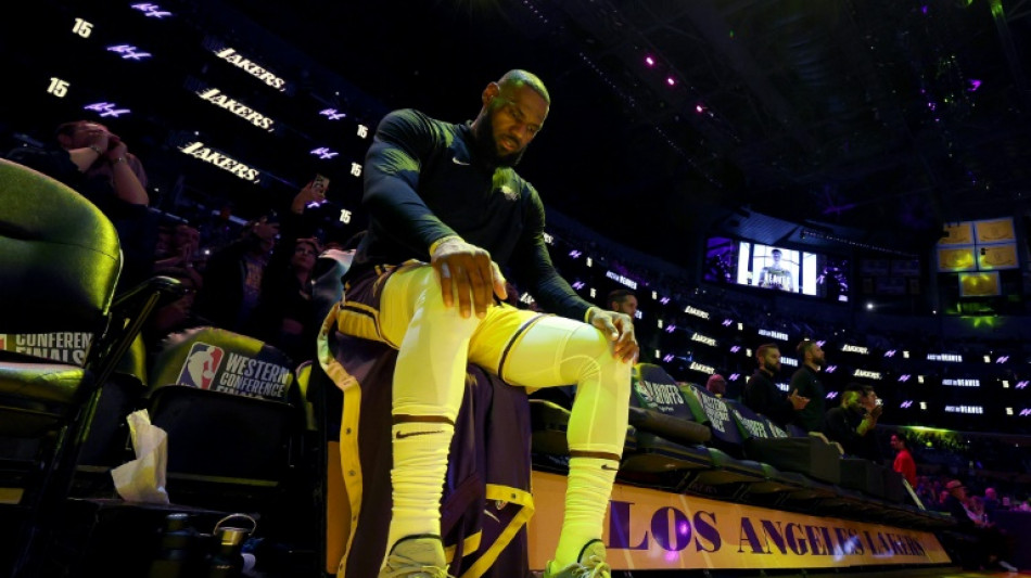 Will 'King James' give up NBA throne?