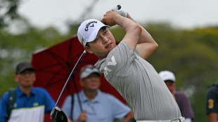 Wang fires ahead at Singapore Classic