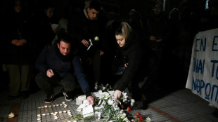 Grecia admite "fracaso" y crece indignaci&oacute;n tras mortal accidente de tren