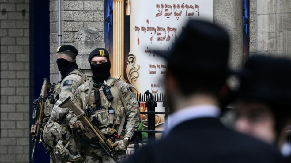 Voiture incendi&eacute;e dans le quartier juif d'Anvers: enqu&ecirc;te pour participation &agrave; un groupe terroriste