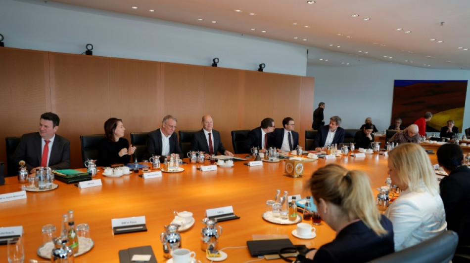 Mitglieder des Bundeskabinetts treten B&uuml;ndnis "Gemeinsam gegen Sexismus" bei