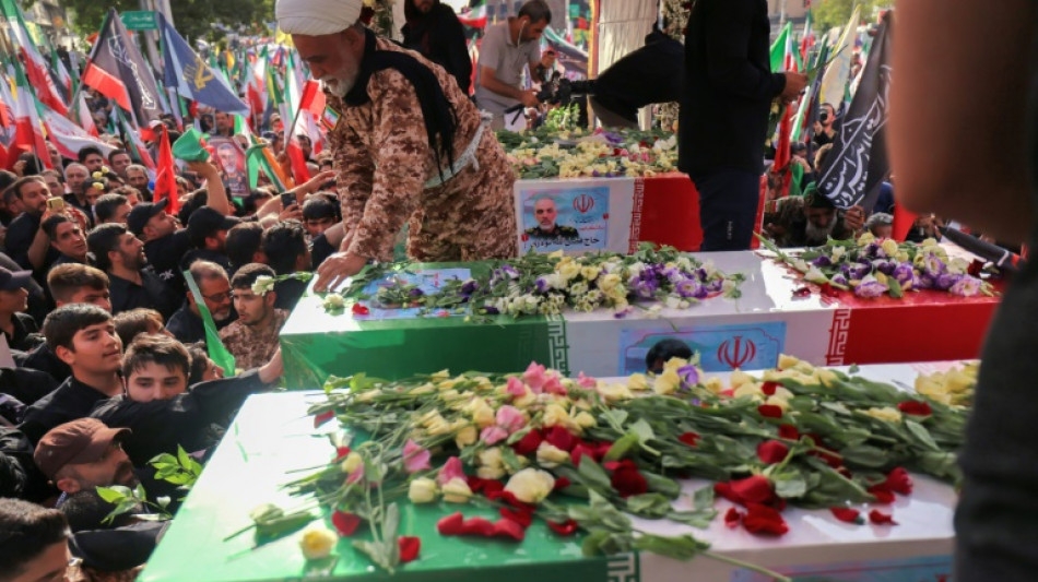 Funérailles nationales en Iran pour les hauts gradés tués par Israël