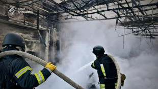 Ukraine: attaque record de drones russes, une femme tuée près de Kiev