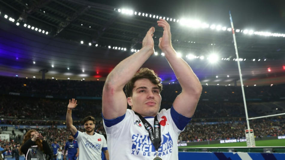 Dupont says France up against it to defend Six Nations title