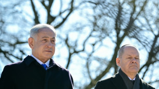 Scholz und Netanjahu betonen bei Besuch am Gleis 17 deutsch-israelische Freundschaft