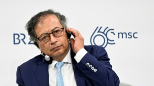 Ex-presidente Santos repreende Petro por interpreta&ccedil;&atilde;o do acordo Col&ocirc;mbia-Farc