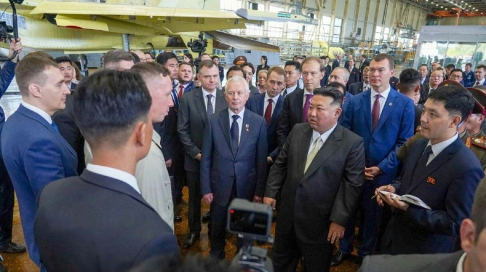 Nordkoreas Machthaber Kim besucht Flugzeugfabrik im Osten Russlands