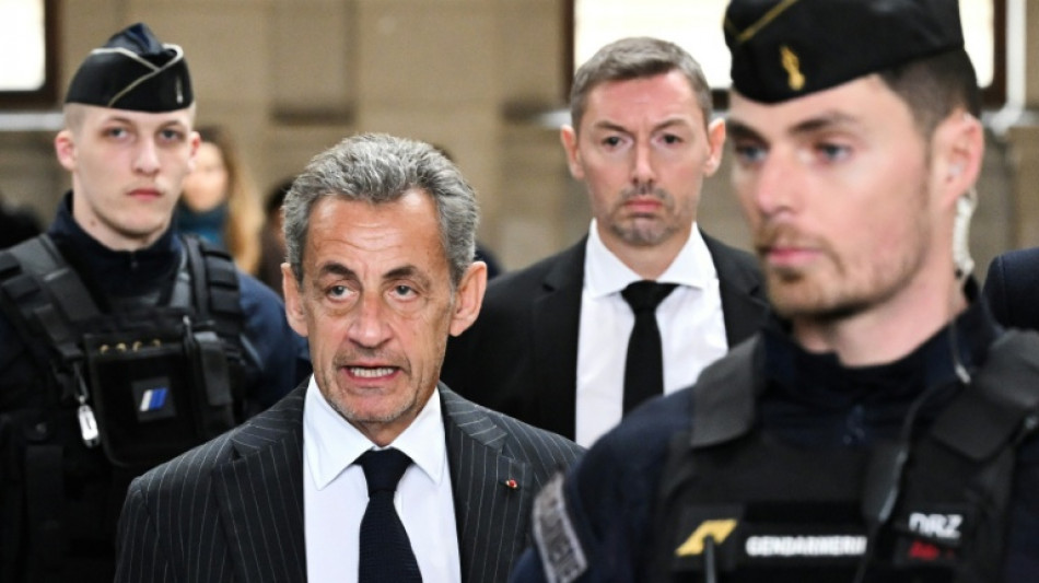 Frankreichs Ex-Präsident Sarkozy kommt ins Gefängnis 