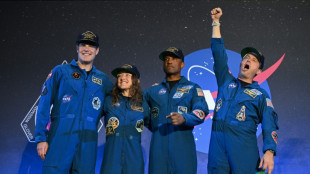 Artemis-2-Astronauten nach R&uuml;ckkehr: Erde ist wie ein "Rettungsboot" im All