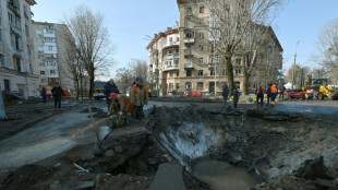 R&uacute;ssia ataca Ucr&acirc;nia com dezenas de m&iacute;sseis e drones