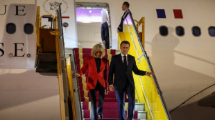 Emmanuel Macron est arrivé au Vietnam pour le début d'une tournée en Asie du Sud-Est