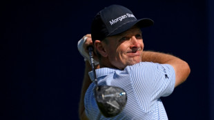 Rose powers to commanding six-shot lead at Torrey Pines