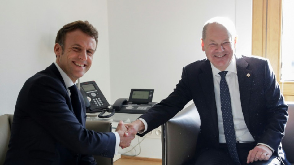 Macron empf&auml;ngt Bundeskanzler Scholz in Paris