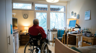 Umfrage: Pflegeversicherung sichert f&uuml;r rund zwei Drittel schlecht ab