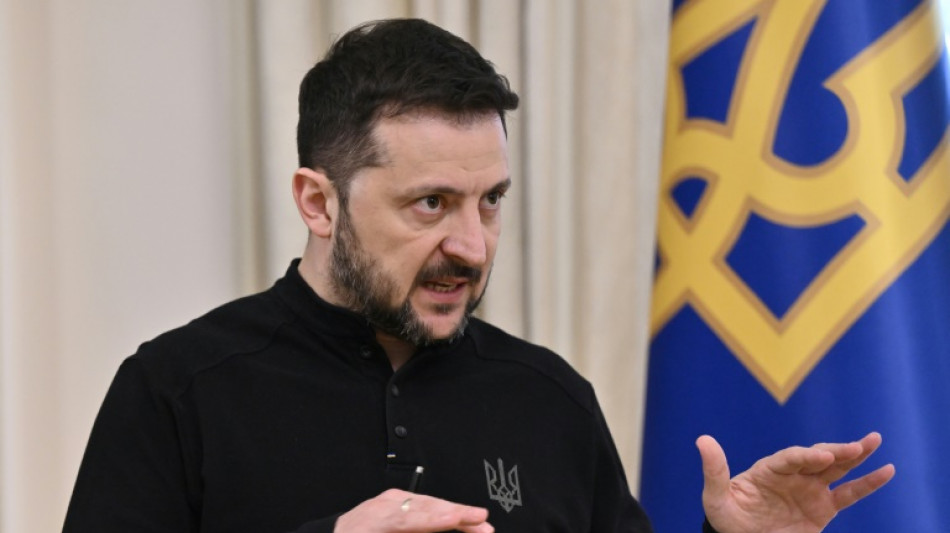 "Administration transitoire" en Ukraine: Zelensky accuse Poutine de faire traîner la guerre