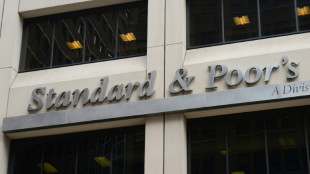 S&P rebaixa nota da Fran&ccedil;a e questiona sua capacidade de cumprir meta fiscal