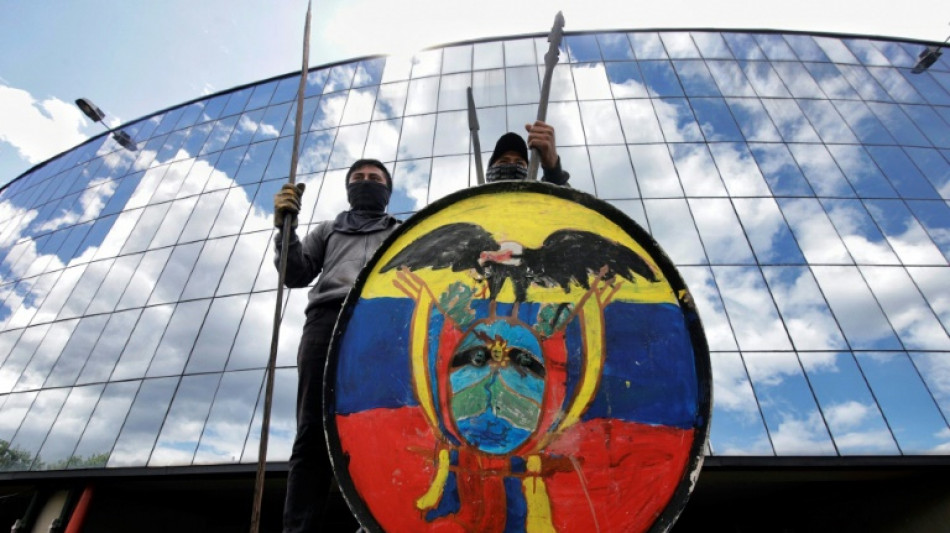 Lasso cede parcialmente para dialogar con ind&iacute;genas que protestan en Ecuador 