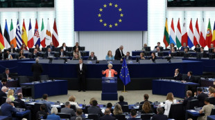 EU-Kommissionspr&auml;sidentin w&uuml;rdigt "gro&szlig;e Schritte" der Ukraine auf Weg zur EU