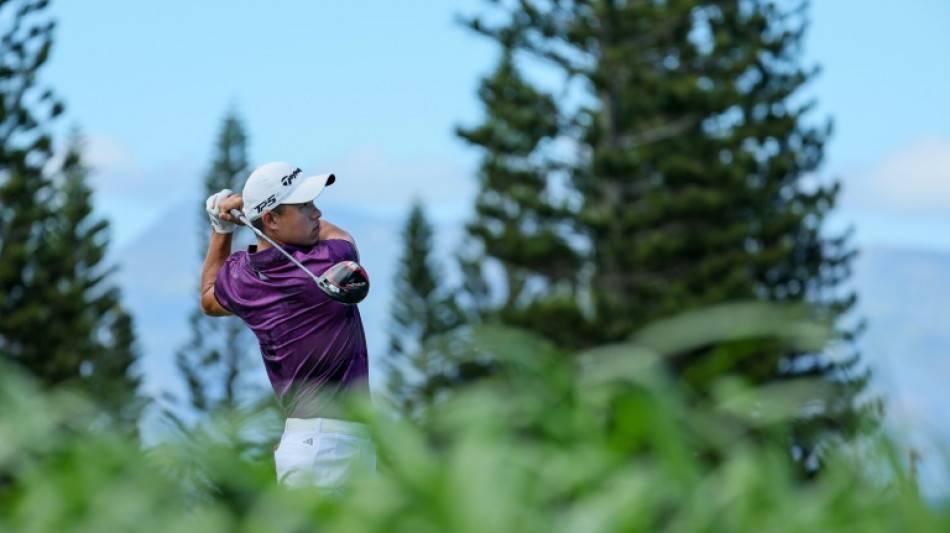 Morikawa surges to six-shot lead at Kapalua