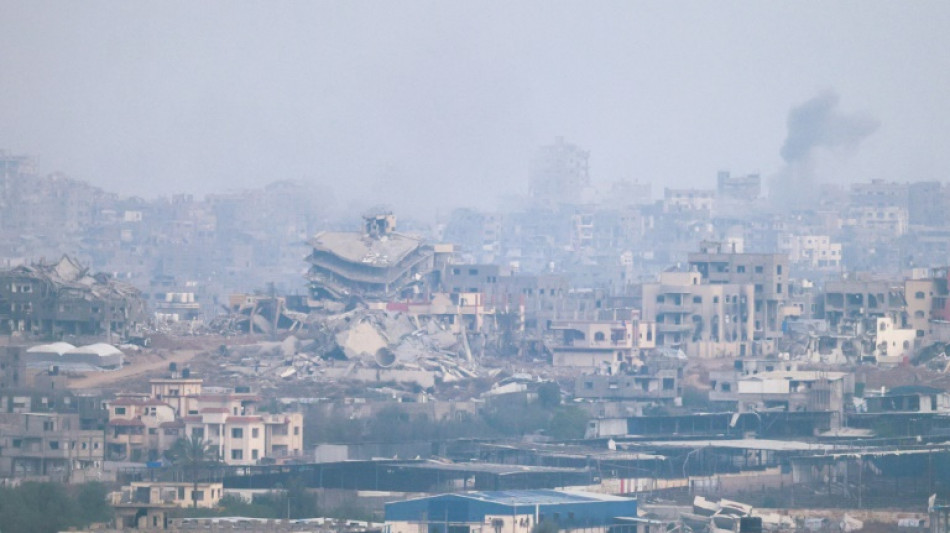 Au moins 33 Palestiniens tués dans un pilonnage israélien à Gaza selon les secours