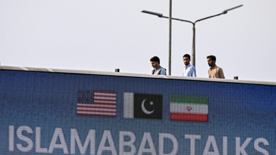 Stocks up, oil down over week on guarded optimism for Iran