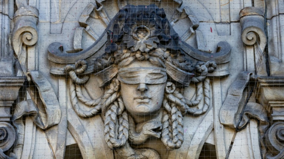 Bekannten ermordet und ausgeraubt: Lebenslange Haft f&uuml;r Mann in Baden-W&uuml;rttemberg