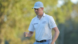 Griffin grabs two-shot PGA Tour lead in Mississippi