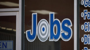Richieste sussidi alla disoccupazione Usa calano a 241.000 unit&agrave;