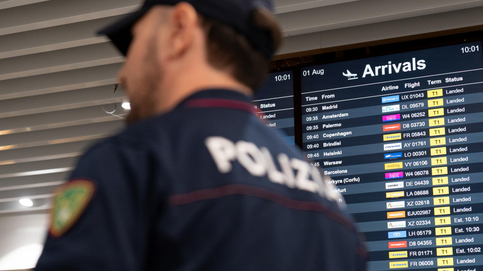 Sindacato polizia, con controlli alle frontiere rischio paralisi scali