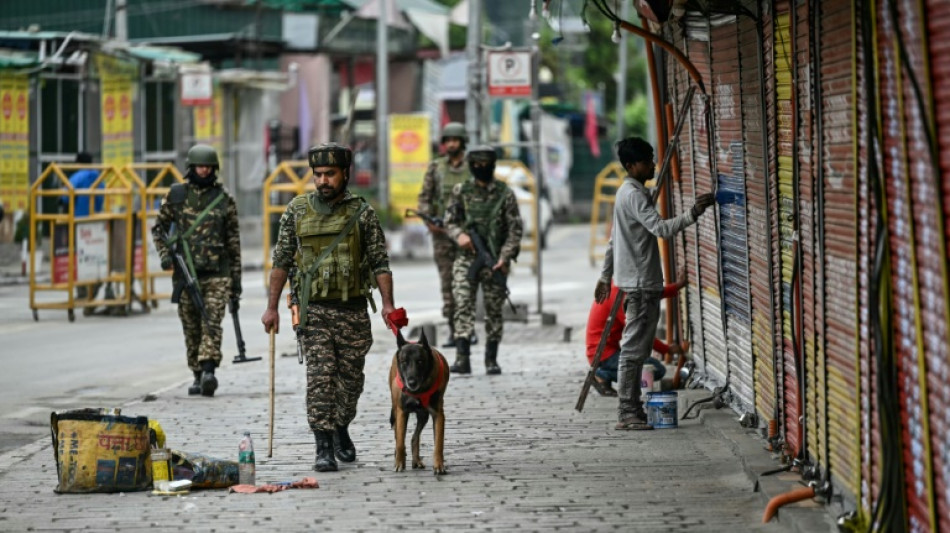 Le Pakistan frappe l'Inde en riposte à des missiles indiens contre Islamabad