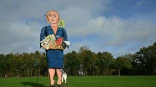 Una efigie gigante de Liz Truss se convertir&aacute; en cenizas en una hoguera en Inglaterra