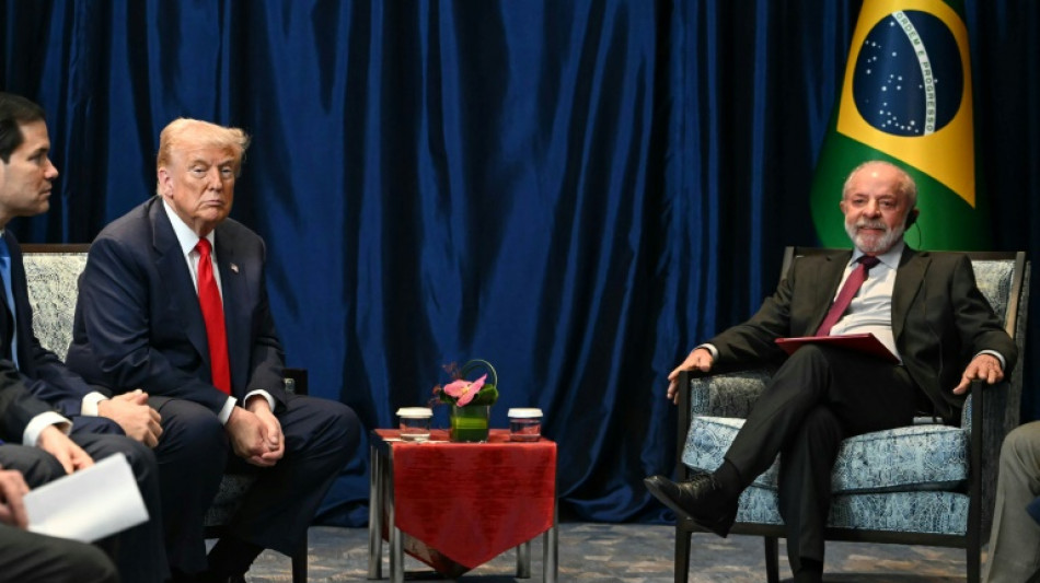 Trump inicia importante viagem à Ásia com acordos e encontro com Lula