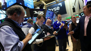 Les march&eacute;s mondiaux plomb&eacute;s par le p&eacute;trole et les taux