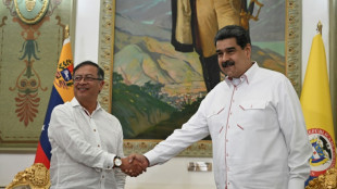 Maduro y oposici&oacute;n de Venezuela retoman di&aacute;logo con mejor clima para el chavismo