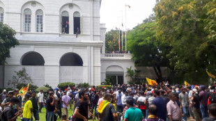 Armee ruft nach Flucht von Sri Lankas Pr&auml;sident vor Demonstranten zur Ruhe auf