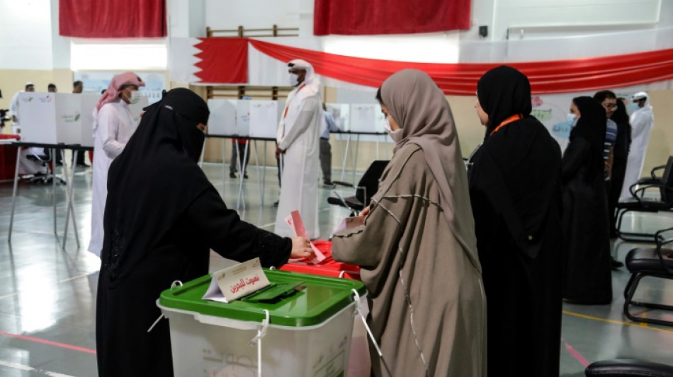 Les Bahre&iuml;nis aux urnes pour des l&eacute;gislatives sans opposition
