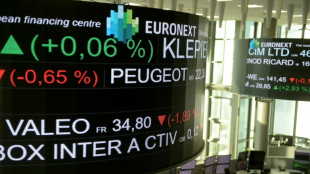 Les Bourses mondiales chutent face aux risques &eacute;conomiques que fait peser la guerre en Ukraine