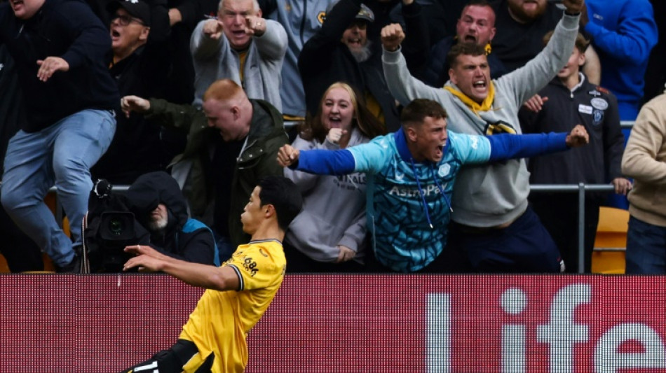 Man City shocked by Wolves, Spurs beat nine-man Liverpool