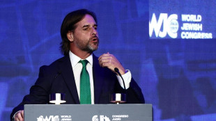 El Parlamento de Uruguay aprueba la ley de medios y el presidente veta un polémico artículo