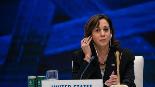 Kamala Harris se re&uacute;ne con Xi Jinping y pide una comunicaci&oacute;n abierta EEUU-China