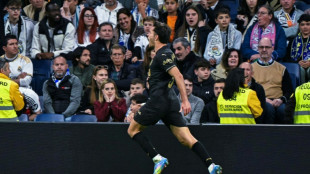 Real Madrid perde em casa para Valencia nos acréscimos e Barça pode disparar na liderança