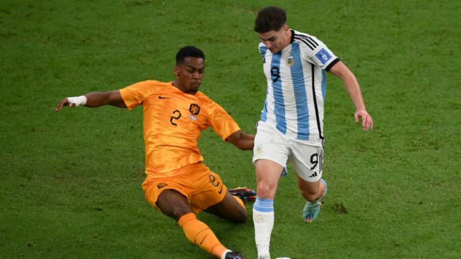 Arsenal's Timber 'gutted' at facing lengthy lay-off with knee injury