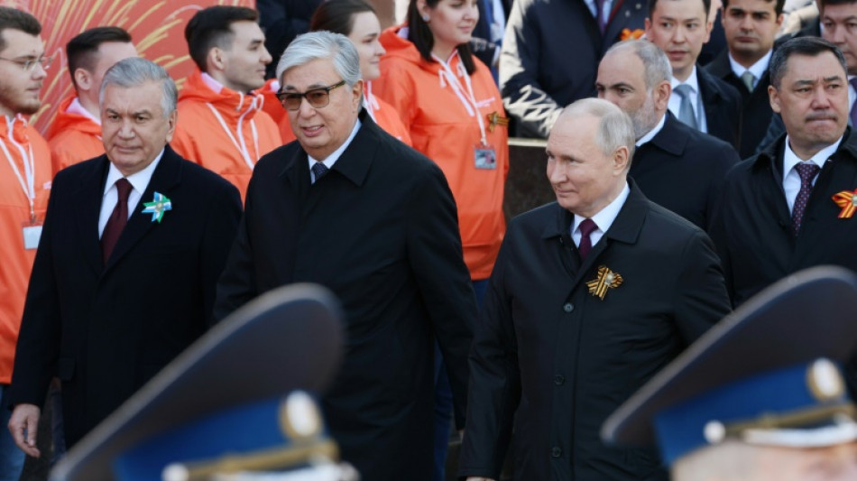 Putin ruft bei Milit&auml;rparade in Moskau zum "Sieg" auf