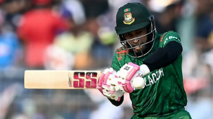 Mushfiqur leads Bangladesh to 245-9 against New Zealand in World Cup