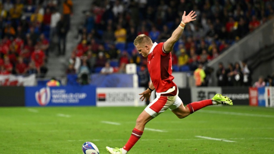 Wales in 'good spirits', Anscombe and Williams recovering well