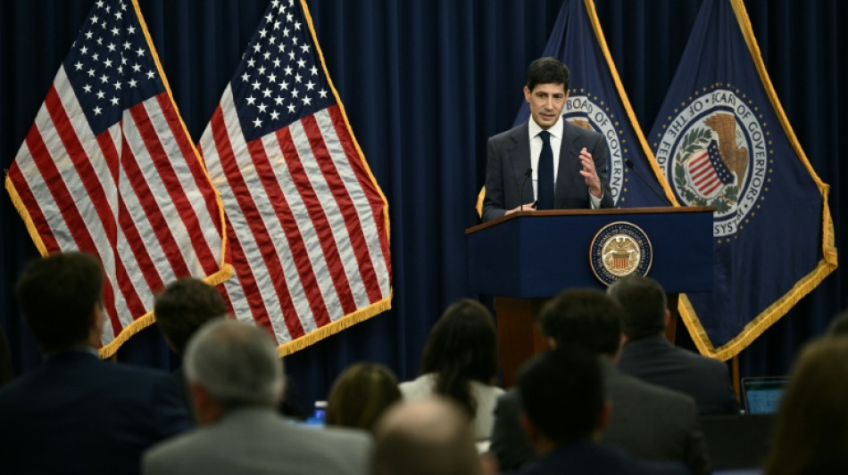 Inflation: Warsh donne des gages, un conseiller de Trump met en garde contre une hausse des taux non "patriote"