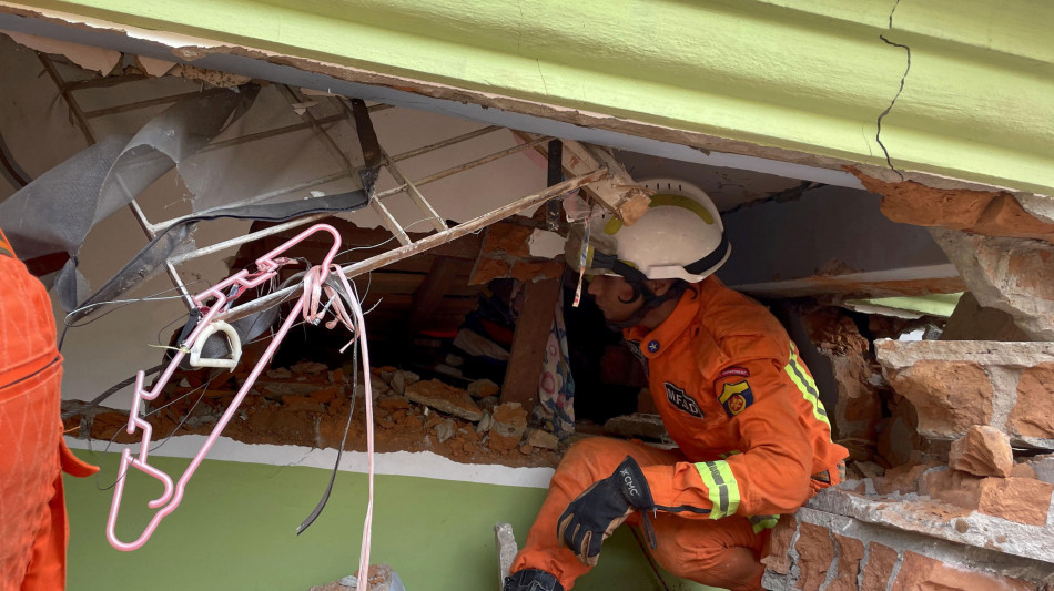 In Myanmar il bilancio dei morti per il sisma sale a 1.644