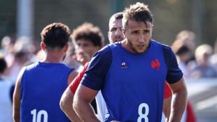 Jelonch at '100%' to captain France against Uruguay on injury return